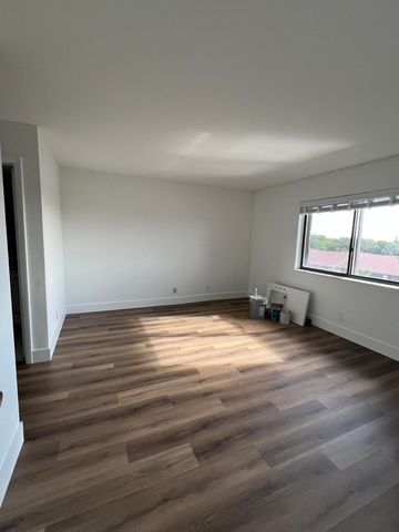 7770 TAHITI Lane 504, Lake Worth, FL 33467