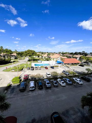 7770 TAHITI Lane 504, Lake Worth, FL 33467