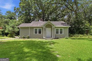 887 Ellis Road, Stone Mountain, GA 30083