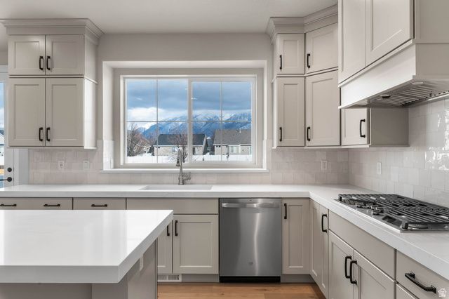 11737 S HALLS RD, Draper, UT 84020