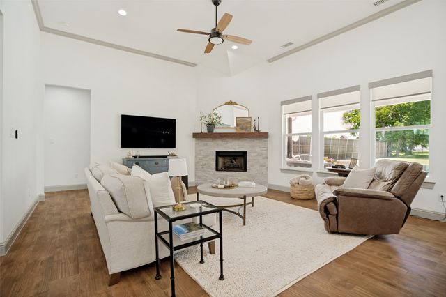 7304 Carol Drive, Greenville, TX 75402