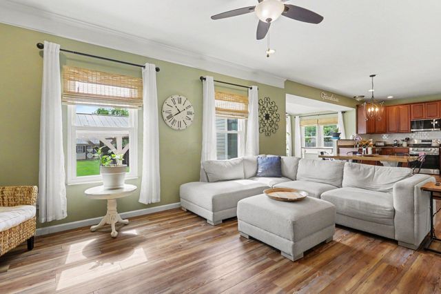 107 Lavender Hill Drive, Pataskala, OH 43062