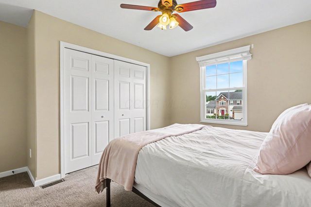 107 Lavender Hill Drive, Pataskala, OH 43062