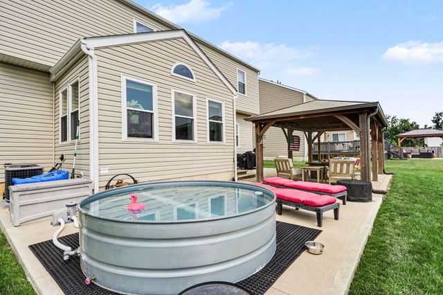 107 Lavender Hill Drive, Pataskala, OH 43062