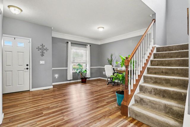 107 Lavender Hill Drive, Pataskala, OH 43062