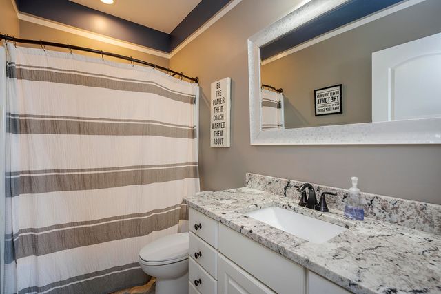 520 Chrisman Oaks Trail, Nicholasville, KY 40356