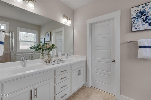 504 Beacon Ridge Boulevard, Chapel Hill, NC 27516