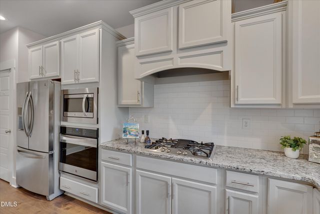 504 Beacon Ridge Boulevard, Chapel Hill, NC 27516