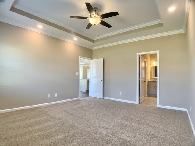 425 Ayden Ln, Clarksville, TN 37042