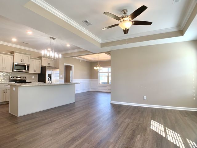 425 Ayden Ln, Clarksville, TN 37042