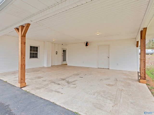 2111 Bakers Chapel Road, Guntersville, AL 35976