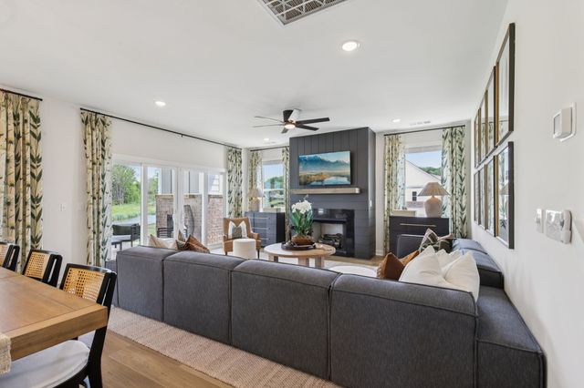 4154 Dream Beetle Loop, Rockvale, TN 37153