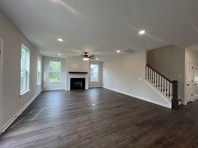 4154 Dream Beetle Loop, Rockvale, TN 37153
