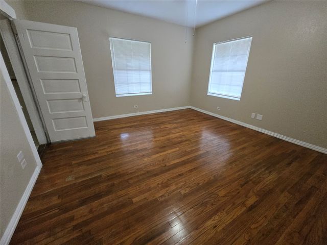 212 E 4th Street, Keene, TX 76059