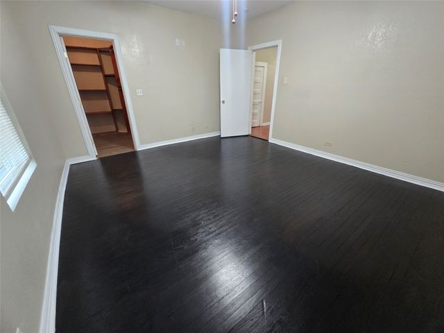 212 E 4th Street, Keene, TX 76059