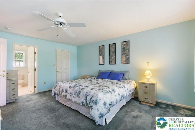 1346 Dayspring Drive, Lower Macungie Twp, PA 18106
