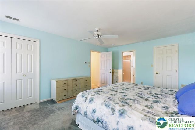 1346 Dayspring Drive, Lower Macungie Twp, PA 18106