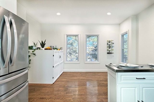 173 Walnut St 3, Chelsea, MA 02150