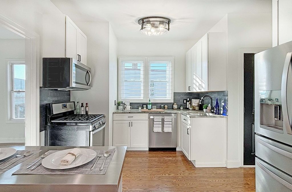 173 Walnut St 3, Chelsea, MA 02150