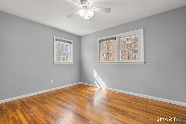 10 Karen Boulevard, Newtown, CT 06470