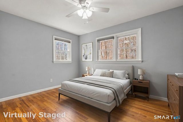 10 Karen Boulevard, Newtown, CT 06470