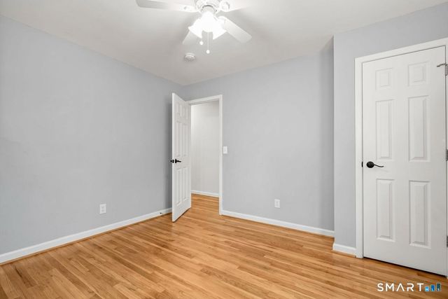 10 Karen Boulevard, Newtown, CT 06470