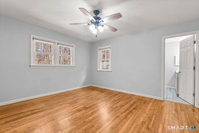 10 Karen Boulevard, Newtown, CT 06470