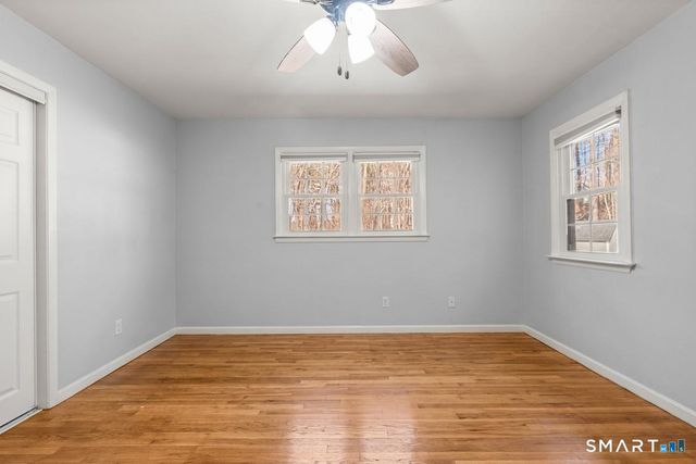 10 Karen Boulevard, Newtown, CT 06470