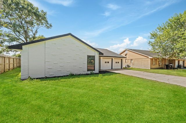 10810 Overlea Drive, Houston, TX 77089