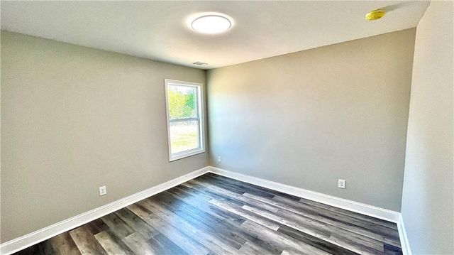 5 Green Road, Griffin, GA 30224