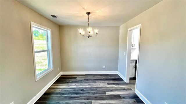 5 Green Road, Griffin, GA 30224