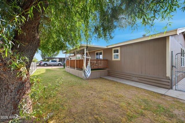 530 S 97TH Place, Mesa, AZ 85208