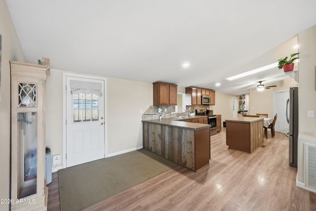 530 S 97TH Place, Mesa, AZ 85208