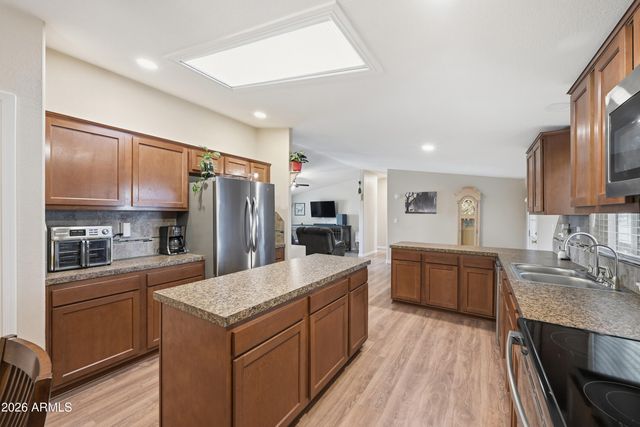 530 S 97TH Place, Mesa, AZ 85208