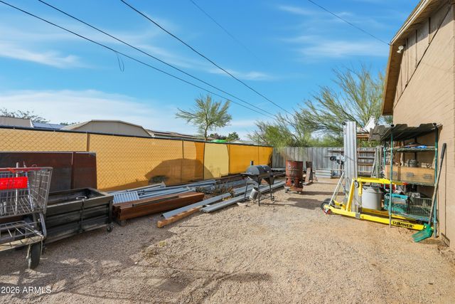 530 S 97TH Place, Mesa, AZ 85208