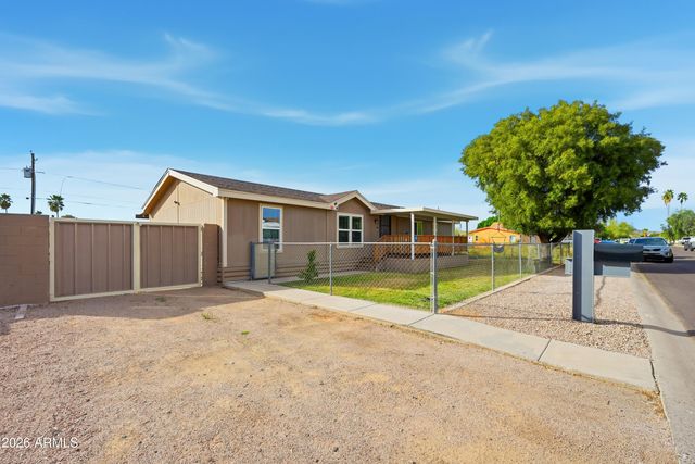 530 S 97TH Place, Mesa, AZ 85208