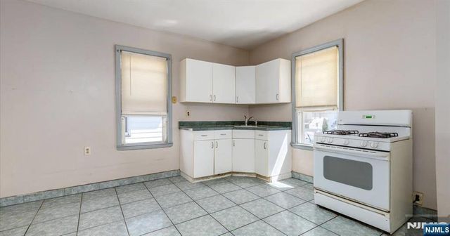162 Forest Avenue, Lyndhurst, NJ 07071