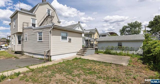 162 Forest Avenue, Lyndhurst, NJ 07071