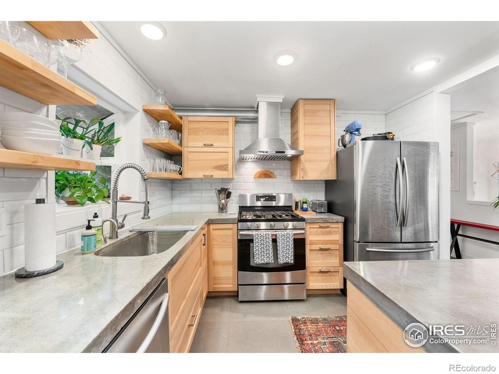 5411 White Place, Boulder, CO 80303
