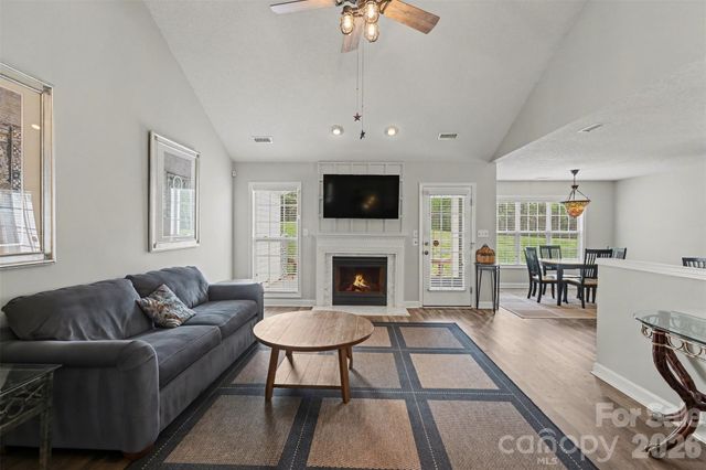 4404 Stonefield Drive, Charlotte, NC 28269