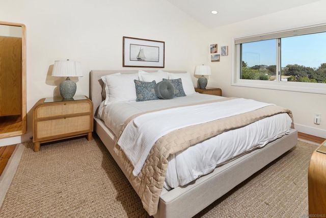 2207 Caminito Cabala, La Jolla, CA 92037
