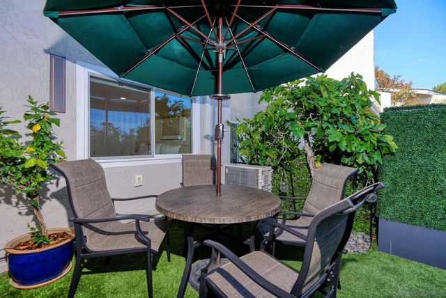 2207 Caminito Cabala, La Jolla, CA 92037