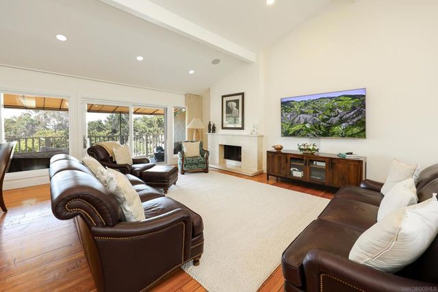2207 Caminito Cabala, La Jolla, CA 92037