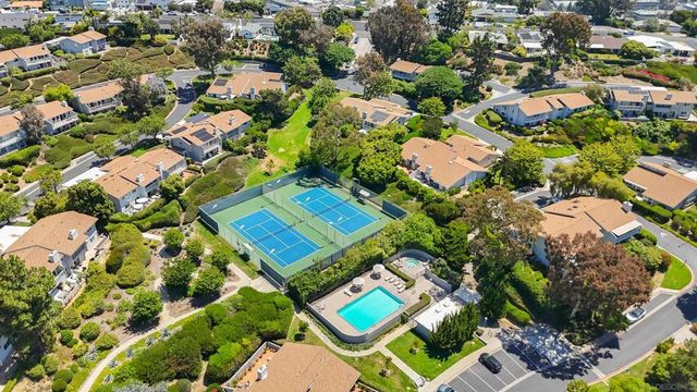 2207 Caminito Cabala, La Jolla, CA 92037