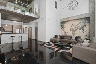 840 E Green 305, Pasadena, CA 91101