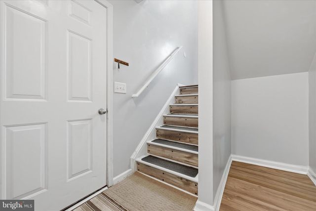 212 FREIGHT CAR CIR, Bunker Hill, WV 25413