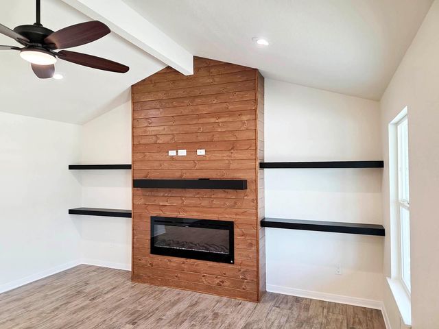 684 Appaloosa DR, Fischer, TX 78623