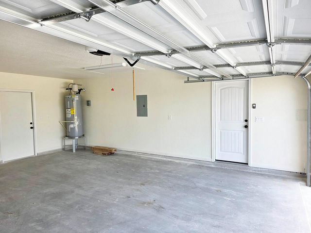 684 Appaloosa DR, Fischer, TX 78623