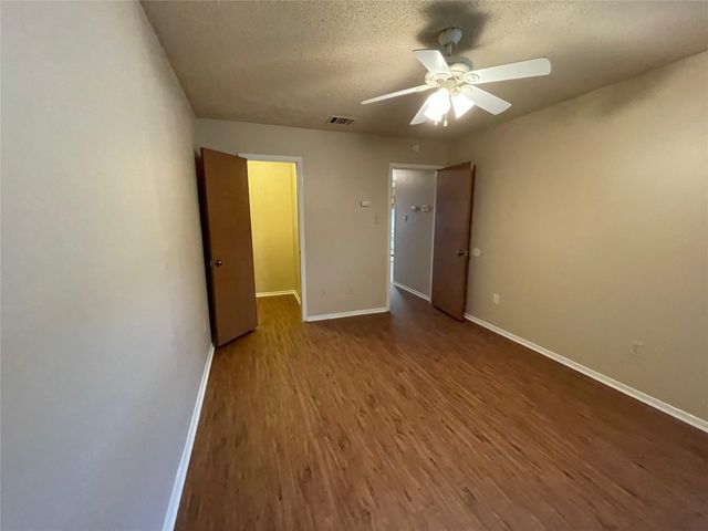 8117 West Gate BLVD A, Austin, TX 78745