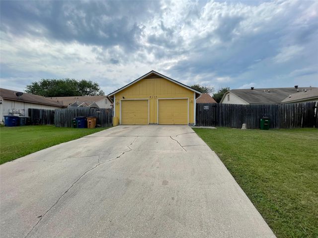 8117 West Gate BLVD A, Austin, TX 78745